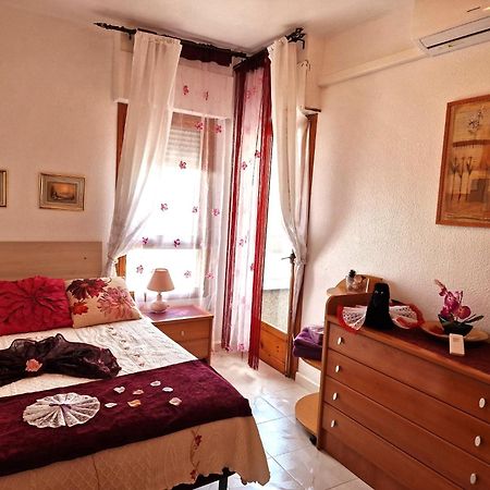 Apartamento Berry Playa Naufragos Torrevieja Ngoại thất bức ảnh