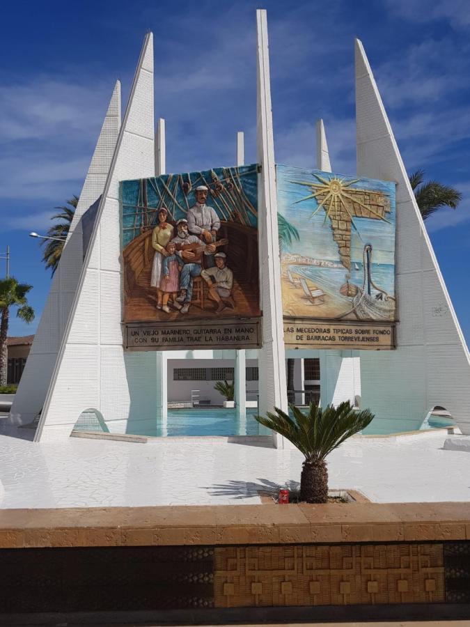 Apartamento Berry Playa Naufragos Torrevieja Ngoại thất bức ảnh