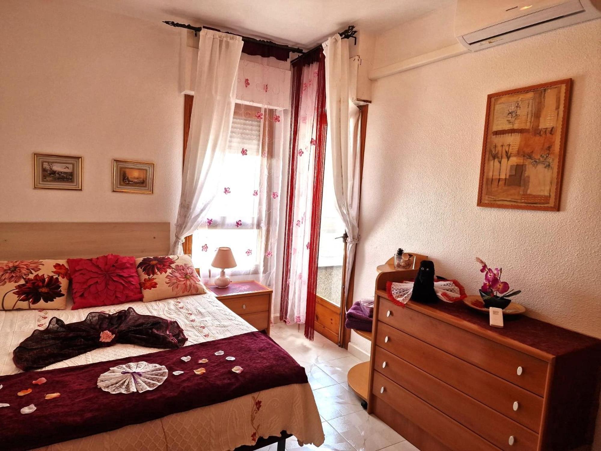Apartamento Berry Playa Naufragos Torrevieja Ngoại thất bức ảnh