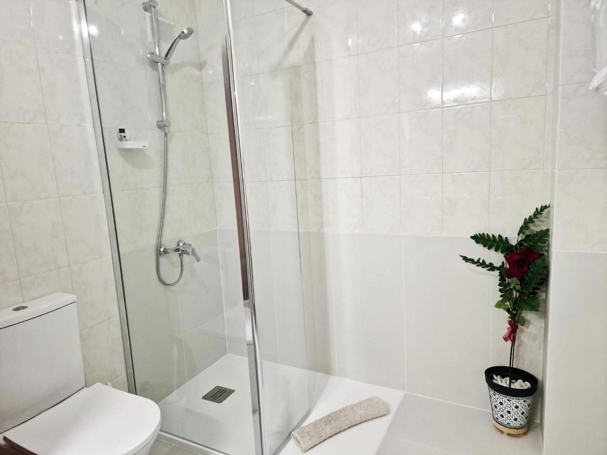 Apartamento Berry Playa Naufragos Torrevieja Ngoại thất bức ảnh