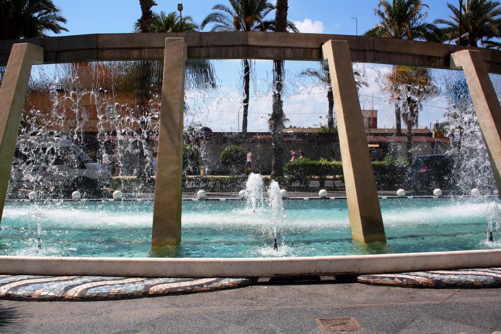 Apartamento Berry Playa Naufragos Torrevieja Ngoại thất bức ảnh