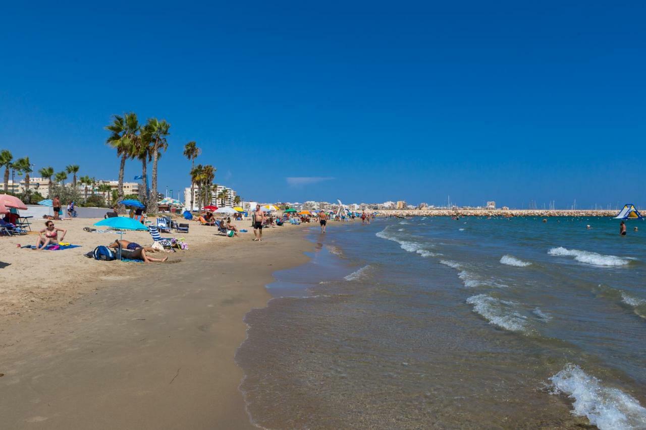 Apartamento Berry Playa Naufragos Torrevieja Ngoại thất bức ảnh